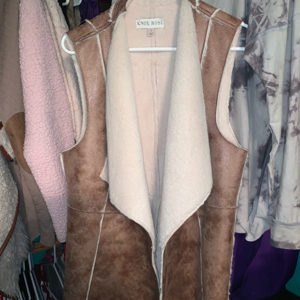 Fur vest